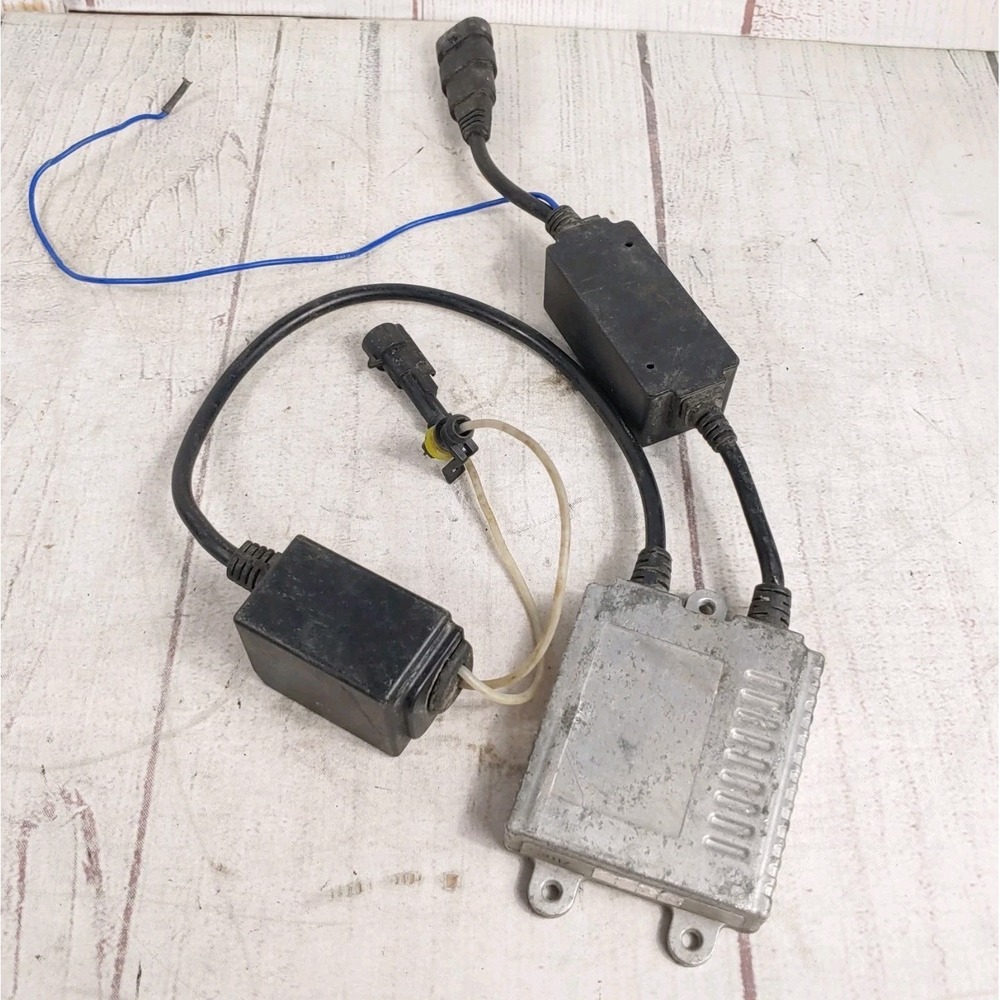 Hylux 2A88 CAN-BUS Error Light Canceller 35 Watt HID Ballast 10R-03 12727 WORKS